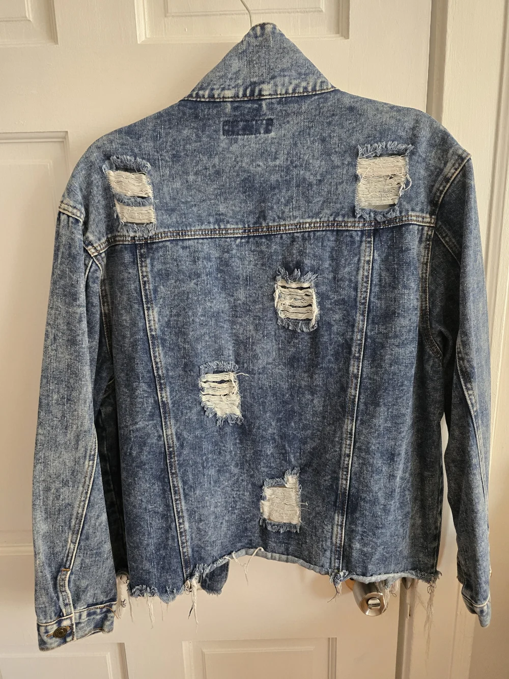 Thrill Acid-Wash Blue Denim Jacket - Picture 4 of 4